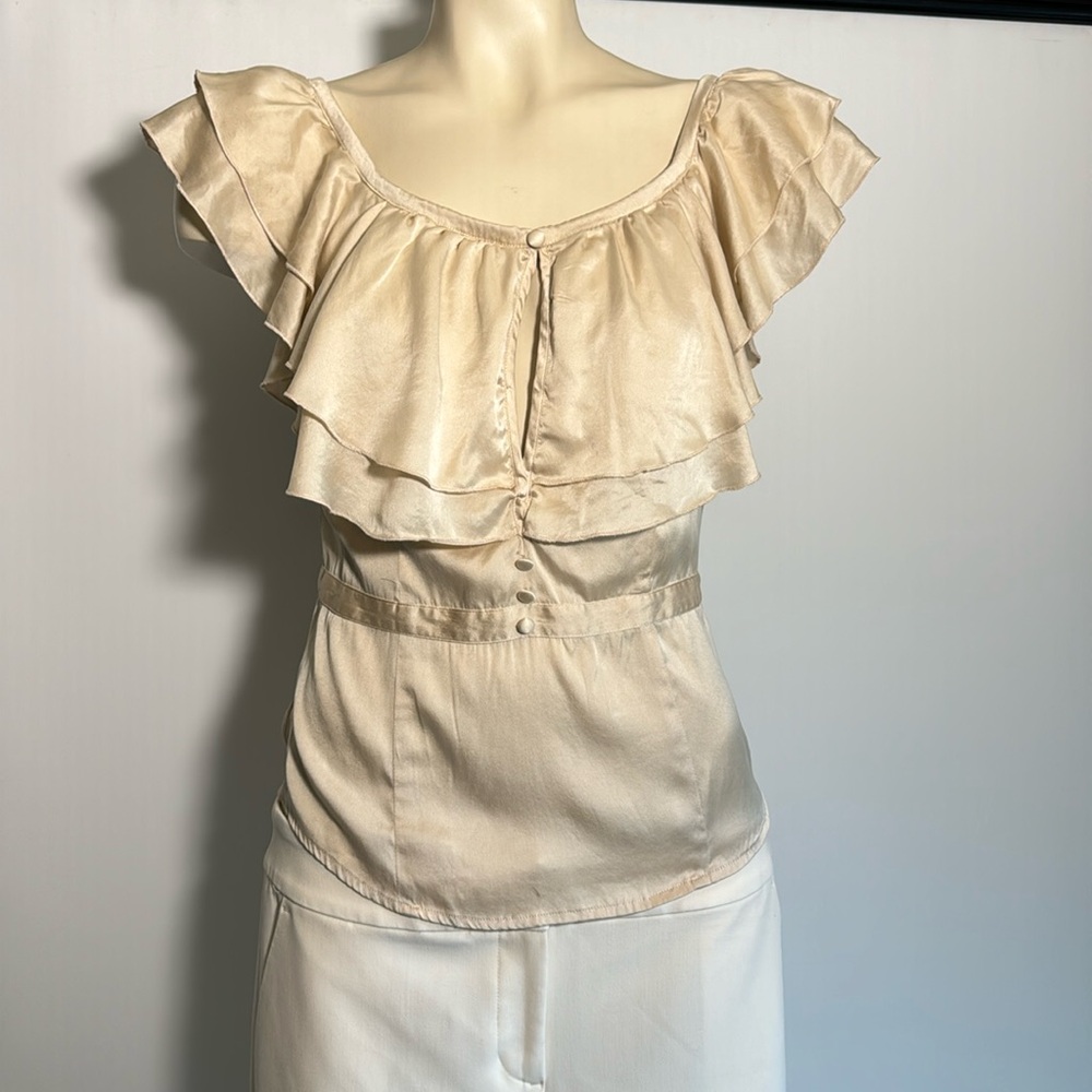 Bebé silk ruffle top